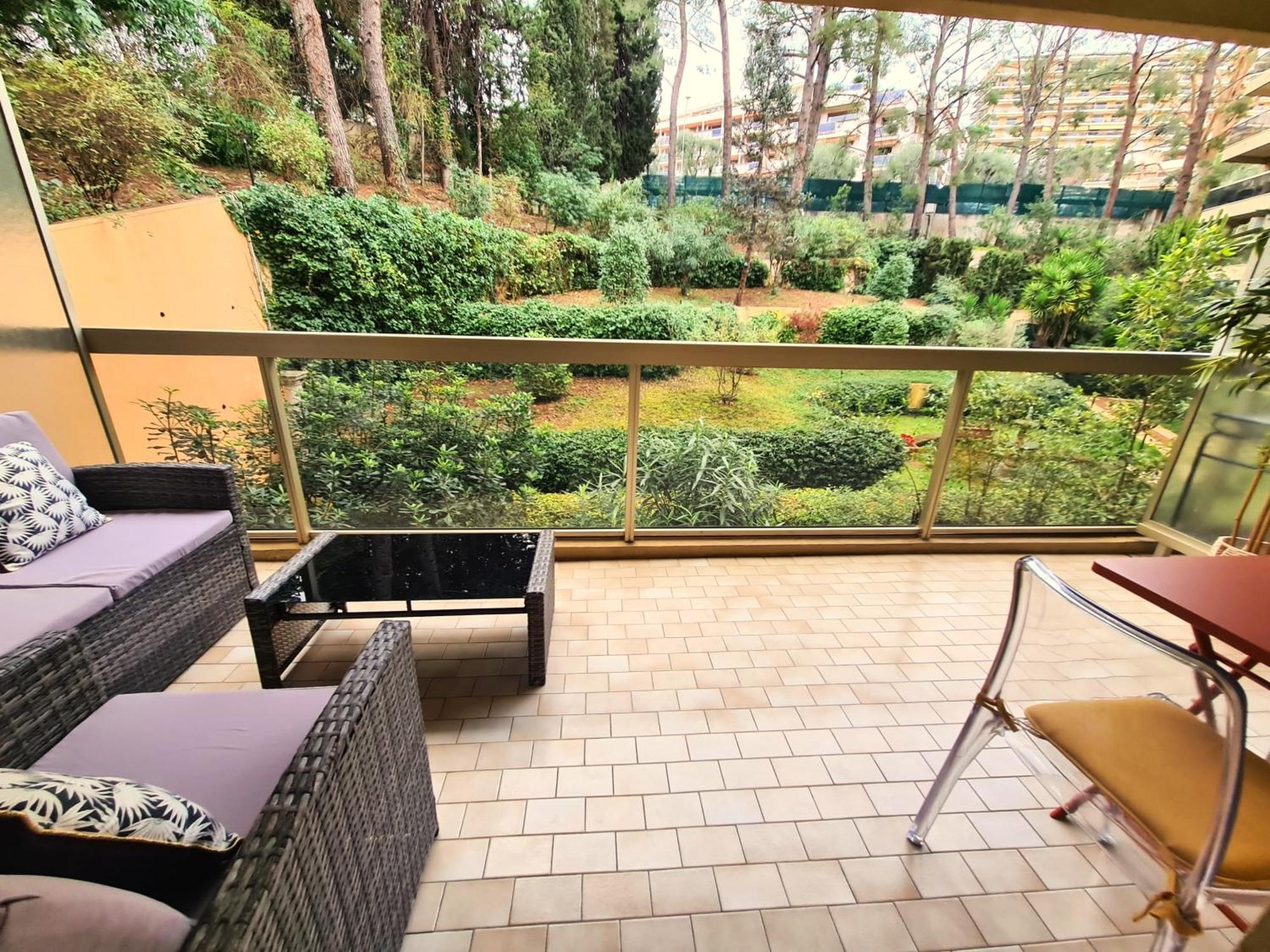Studio Grande Terrasse A 5 Min De La Mer Ницца Экстерьер фото