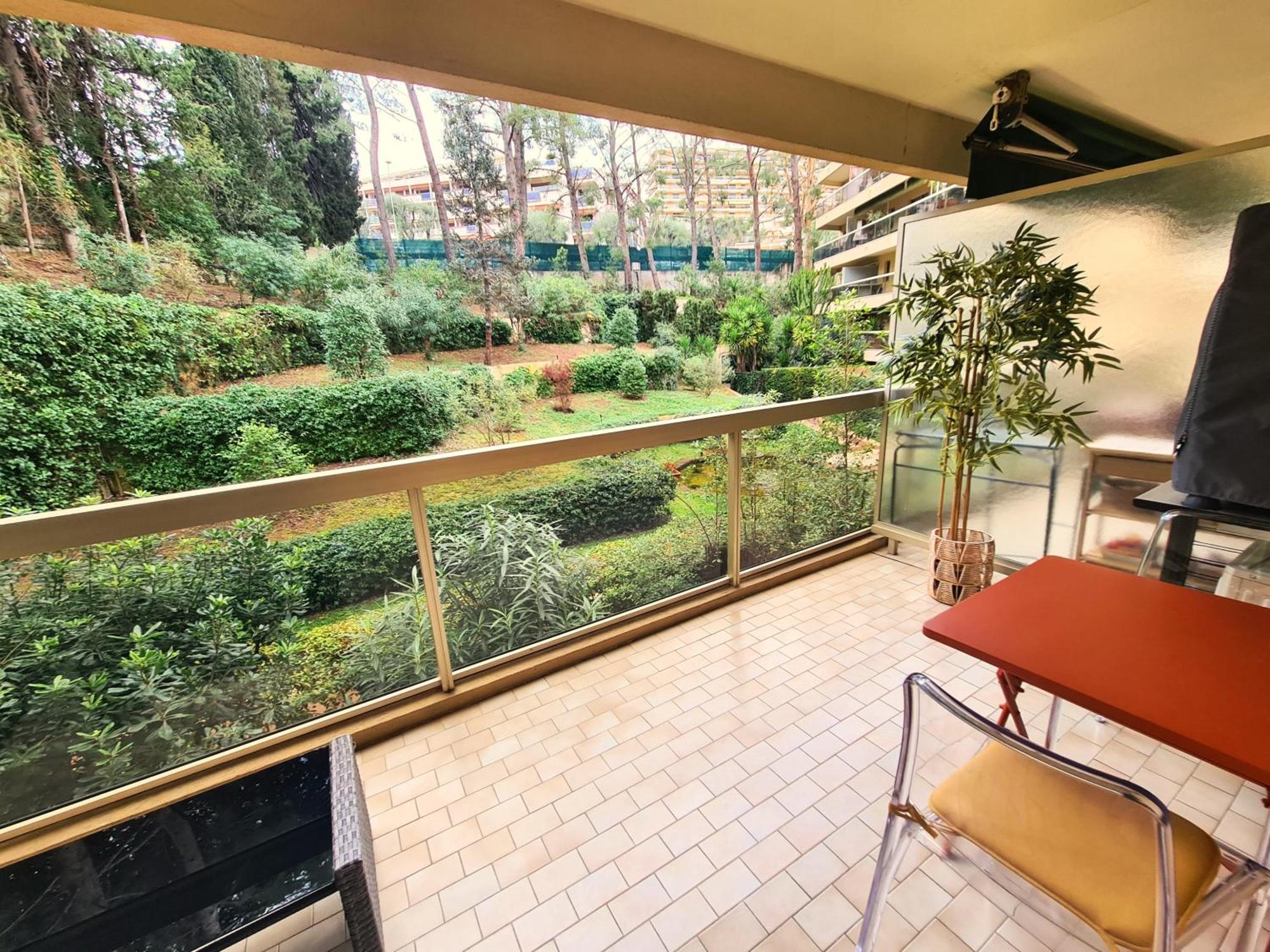 Studio Grande Terrasse A 5 Min De La Mer Ницца Экстерьер фото